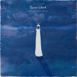 轻轻拨开岳的两瓣
